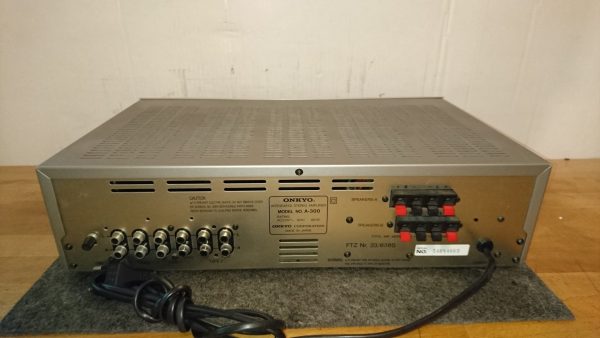 Onkyo A-300 silber – Bild 3