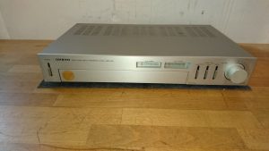 Onkyo A-15 silber