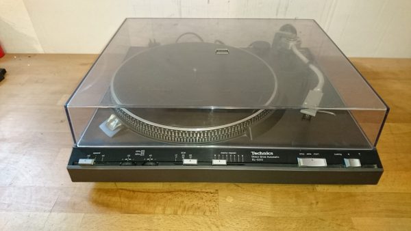 Technics SL-3310 – Bild 3