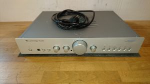 Cambridge Audio Azur 340A silber