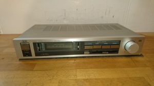 JVC A-K100 silber