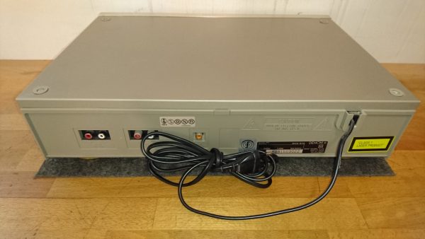 Denon DCD-910 silber – Bild 3