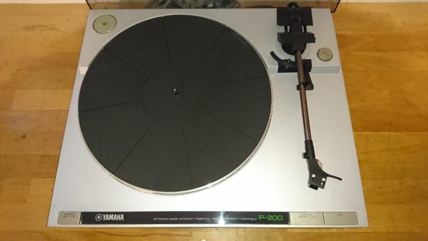 Yamaha P-200 silber – Bild 2