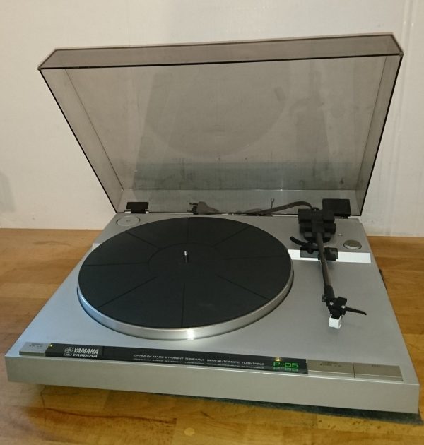 Yamaha P-05