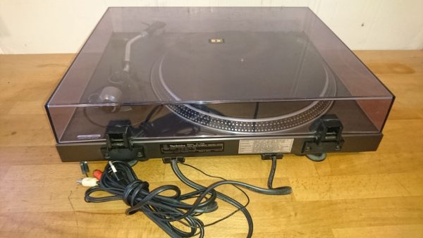 Technics SL-1710 – Bild 4