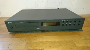NAD 522