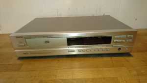 Denon DCD-695 silber
