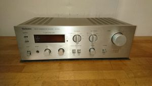 Technics SU-V2A silber