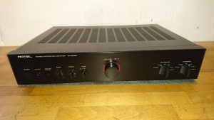 Rotel RA-940BX