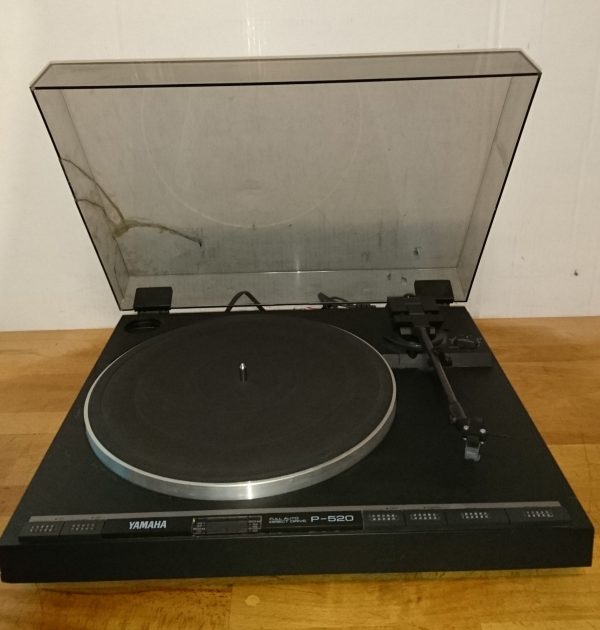Yamaha P-520