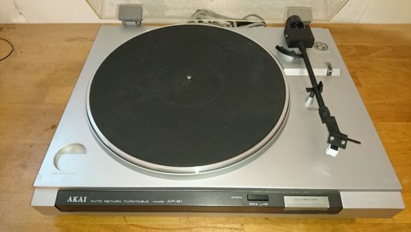 Akai AP-B1 – Bild 2