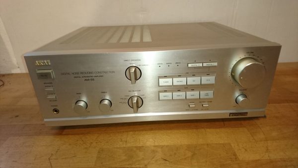 Akai AM-55 silber