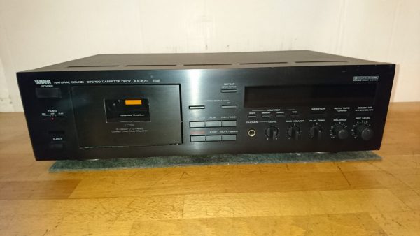 Yamaha KX-670