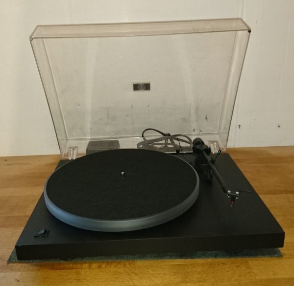 Pro-Ject Debut II