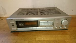 Onkyo TX-7620 silber