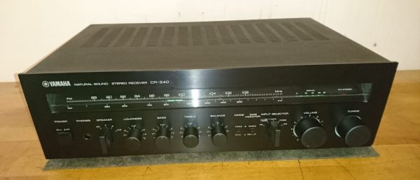Yamaha CR-240