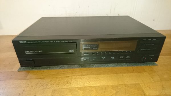 Yamaha CDX-520