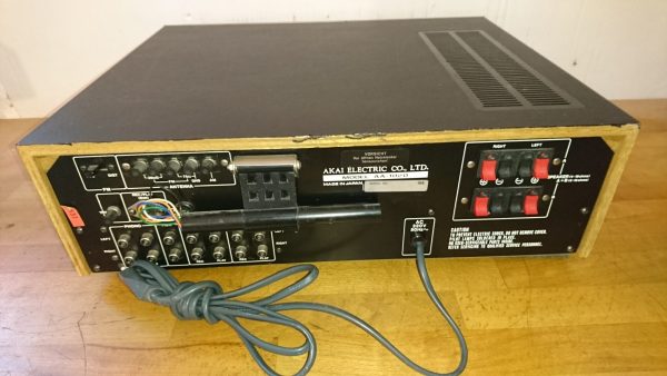 Akai AA-1020 – Bild 2
