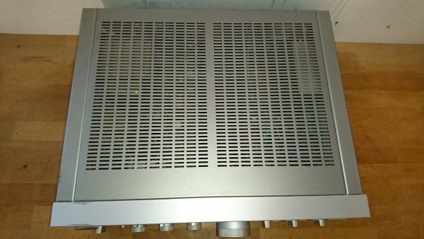 Onkyo A-8300 silber – Bild 3