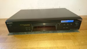 Sony CDP-XE370