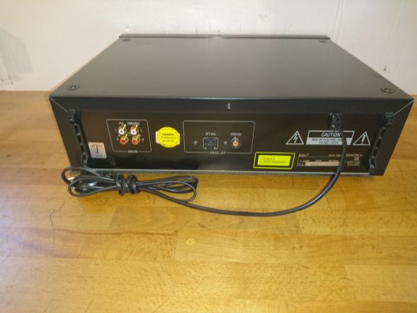 Denon DCD-1520 – Bild 3