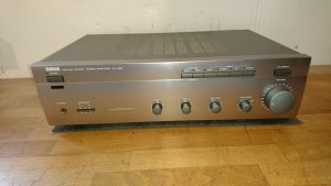 Yamaha AX-380 titan