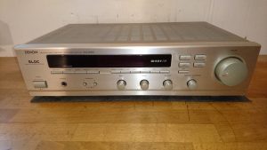 Denon DRA-385RD silber