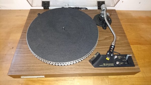 Kenwood KD-2077 – Bild 2