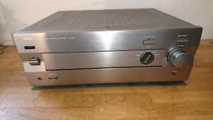 Yamaha AX-892 Titan