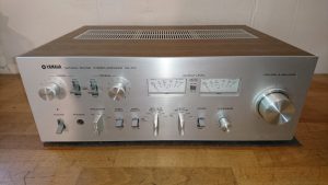 Yamaha CA-710